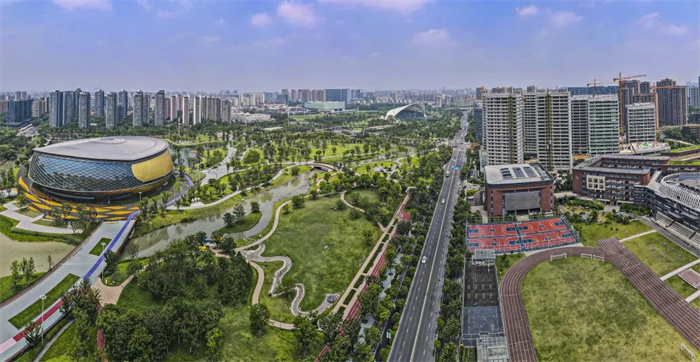 一路暢途繡新景！宏旭公司承建的學(xué)院北路項(xiàng)目收獲好評(píng)